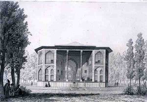 伊斯法罕的八大乐园亭子，来自波斯的 "皮托里斯克之旅"，由Jules Penel（生于1833年）和Joseph Durond（生于1816年）雕刻，由巴黎Lemercier出版。 作者 帕斯卡泽维尔（后）科斯特