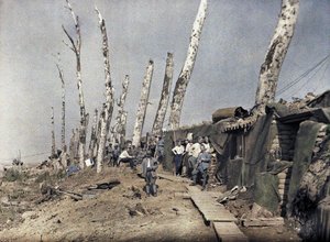 1917年9月10日，比利时遭受炮火袭击的地区Het Sas的法国线（自然色）