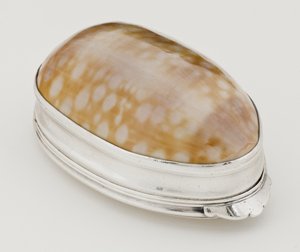 Snuff box 作者 保罗·里维尔