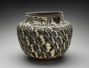 带有步骤图案的罐子（Olla） 作者 人祖尼