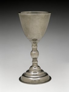 教堂杯c。 1770-1797年（粉） 作者 彼得·杨