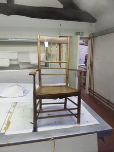 转动的扶手椅 作者 菲利普·克利塞特