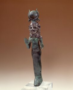 东方古物：腓尼基女神。 青铜和白银雕像。 公元前 700-600 年。 巴黎，卢浮宫博物馆 作者 腓尼基人