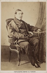 作曲家吉奥阿基诺-安东尼奥-罗西尼的肖像，1792-1868年，约1860年。 作者 摄影工作室 Mayer 和 Pierson。
