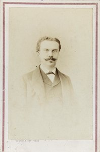 居伊-德-莫泊桑的画像，约1880年。 作者 摄影工作室 Witz 和 Cie。