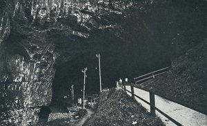 山顶洞穴，1910年