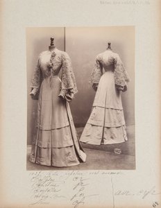 Album Page: House of Worth, Costume 作者 法国摄影师