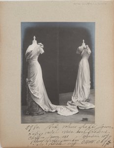 Album Page: House of Worth, Evening Dress 作者 法国摄影师