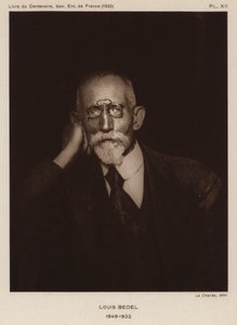 法国昆虫学家Ernest Marie Louis Bedel（黑白照片）。 作者 法国摄影师