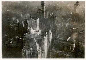 曼哈顿市中心的航拍照片，从LZ 127 Graf Zeppelin上拍摄，纽约 1928年（黑白照片）。 作者 德国摄影师