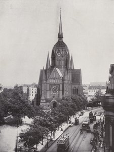 Kirche Zum Heiligen Kreuz (b/w photo) 作者 德国摄影师