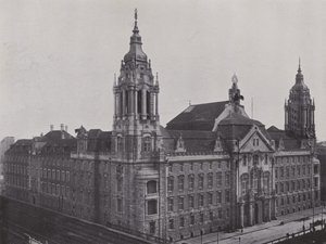 Landgericht In Der Neuen Friedrich-Strasse (b/w photo) 作者 德国摄影师