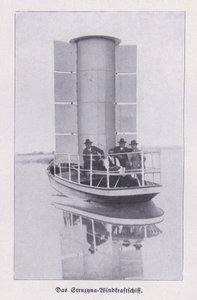 Struzyna，使用 Flettner 转子的风力船（黑白照片）