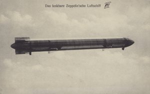 Zeppelin LZ III in flight (b/w photo) 作者 德国摄影师