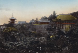日本，约 1912 年：清水寺因其悬崖边缘的悬空舞台和京都市的五景而闻名（照片） 作者 摄影师 日本人