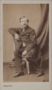 路易斯-德-洛梅尼的肖像，1818-1878。 作者 皮埃尔·佩蒂特