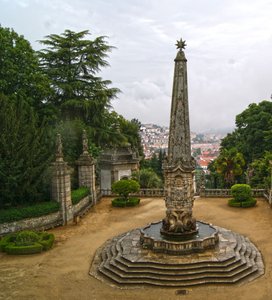 葡萄牙拉梅戈圣母方尖碑圣殿。 1738（花岗岩）