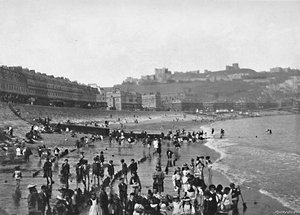 多佛：城堡和海滩，c1896