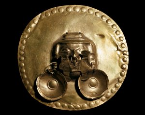 前哥伦比亚文明 Calima：金胸。 7-15 世纪波哥大，Museo de Oro 哥伦比亚 作者 前哥伦比亚前哥伦比亚