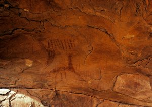史前：墙体绘画。石器时代公元前5000-2000年。阿尔及利亚Haut plateau du Hoggar (Ahaggar), Taghit. 作者 史前史前