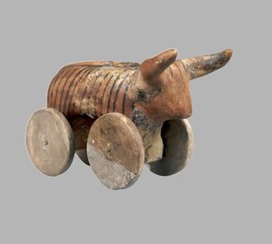 带轮子的动物形小雕像，公元前3950-3500年