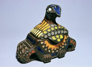 塔拉什基诺作坊的鸽子盒，约1908年（青铜和珐琅）。 作者 玛丽亚·特尼谢娃公主