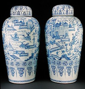 一对青花士兵花瓶，约1700年（瓷器 作者 清代中文学校