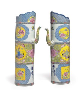 大双粉彩玫瑰“和尚帽” 作者 清代中文学校