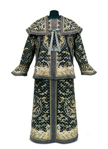 乾隆-嘉庆时期（1736-1820年）罕见的皇家卫兵礼仪制服（丝缎）（另请参阅992766-7） 作者 清代中文学校