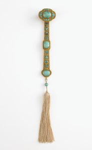 如意权杖，干隆年间（金，绿松石和丝绸） 作者 Qing Dynasty Chinese School