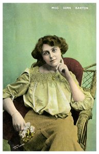 多拉-巴顿，英国女演员，约1905-1919年。 作者 RW托马斯