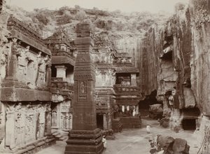 卡利亚斯岩石庙，埃洛拉 作者 拉贾·迪恩·达亚尔（Raja Deen Dayal）