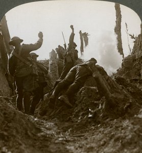 北方乡村部队轰炸德国机枪阵地Polygon Wood，二十世纪 作者 现实旅行社