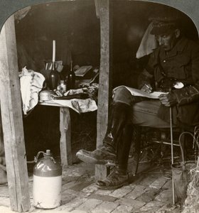 第一次世界大战，1914-918年，一名士兵在一个乡巴佬中研究细节 作者 现实旅行社