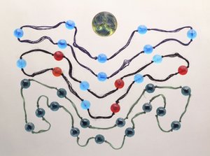 三股彩色玻璃和模制磨砂玻璃胸针（“鱼”；“泊松”） 作者 勒内·朱尔斯·拉利克