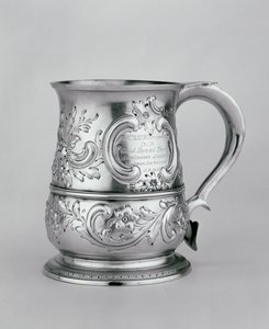 处理过的马克杯，1740-41，追逐和雕刻c.1845（银色） 作者 理查德和库克，托马斯·格尼