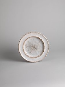 白色镀锡侧板；蓝色釉面或水果盘，1914-18年 作者 罗杰·艾略特·弗莱