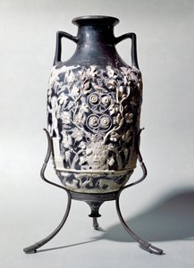 名为蓝色花瓶的小双耳瓶展示酒神场景 作者 小说