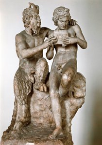 教长笛的潘神雕像有他的 eromene，牧羊人 Daphnis 公元前 1 世纪。 希腊原作后的罗马大理石雕塑。 那不勒斯国家考古博物馆 - Pan and Daphnis（或奥林匹斯山）。 希腊雕塑后的罗马复制品 作者 小说