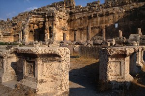 木王Heliopolitanus，伟大的法院，高帝国时期的庇护所（公元前27年 - 公元395年） 作者 罗马帝国时期