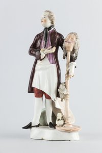 造型师，男性形象（瓷器）。