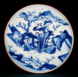 釉下蓝彩仕女图盘，过渡时期，约1640年（瓷器 作者 学校中文