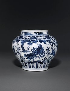 14世纪中叶（陶瓷）关元时代的稀有和重要的青花瓷罐（另请参见469090至469093） 作者 学校中文