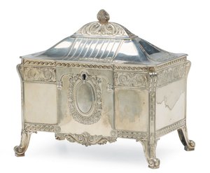 WMF的桌子箱，19世纪末-20世纪初（镀银金属） 作者 学校德语