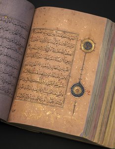 伊朗的帖木儿（Timurid）或古兰经（Aqquyunlu）（中国纸上的金色，墨水和彩色颜料） 作者 学校伊朗人