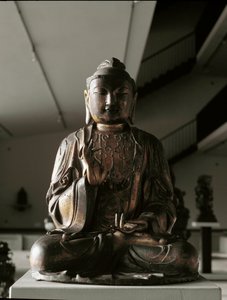 佛祖坐姿 - 雕塑，镰仓时期（1185-1333）。 作者 日本学校
