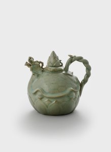 陶器（青瓷釉的陶器） 作者 学校韩语