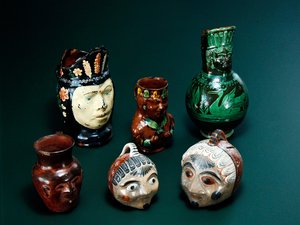 肖像壶，19世纪末至1930年代（单层烧制，上釉和彩绘陶器