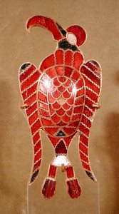 鹰，从Apahida II的宝藏，迁徙时期，公元5-6世纪（金和石榴石）
