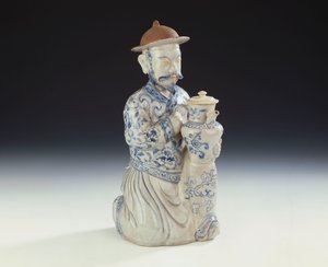 一个未记录的Annamese蓝白相间的壶wer形成为跪着的侍者（陶瓷）